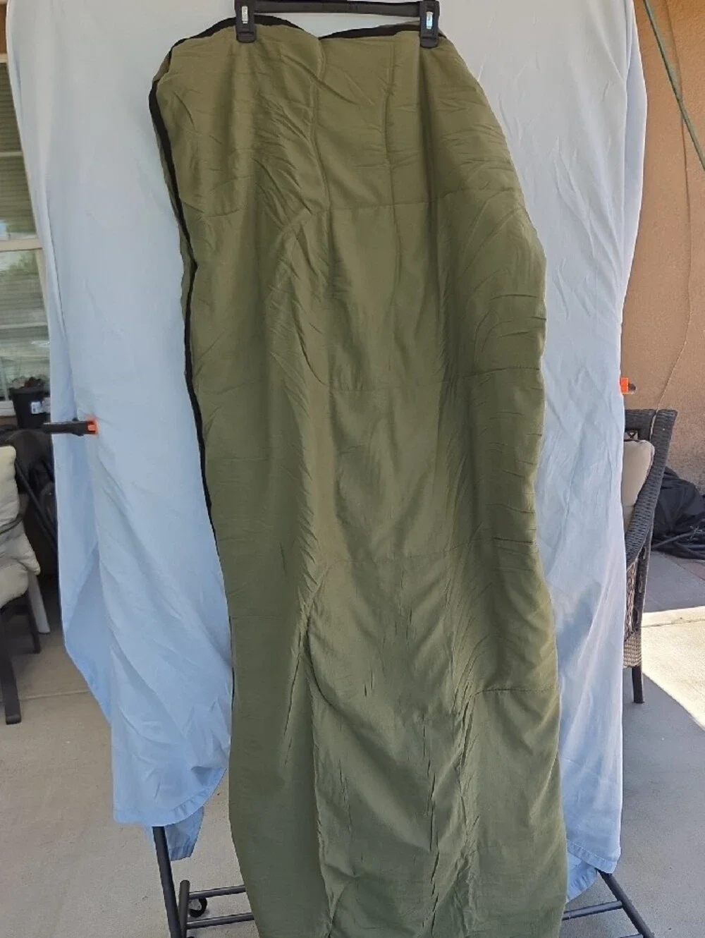 Olive Green Sleeping Bag - Comfort 64.4°F.         70